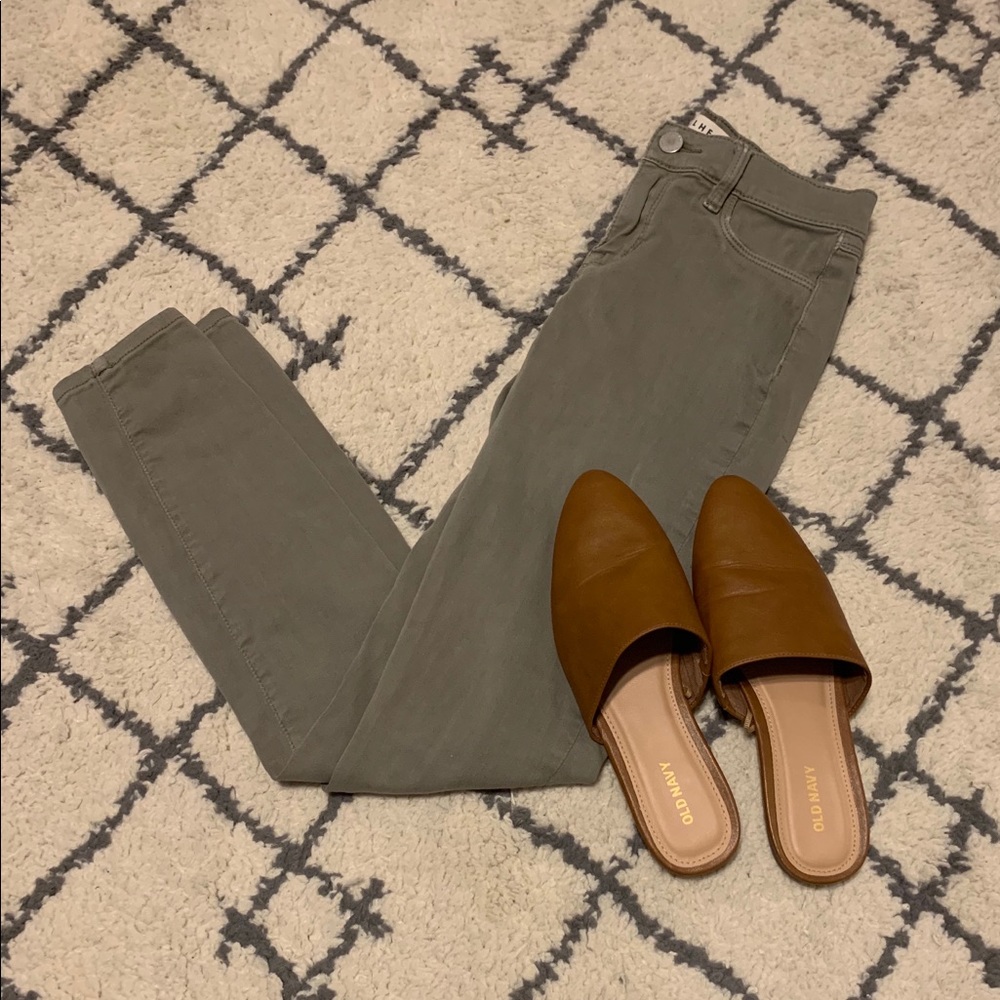 Olive Green Bullhead Jeggings
